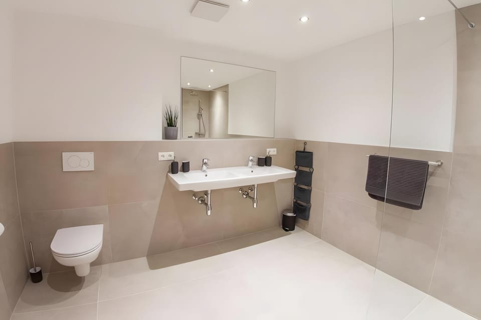 Bathroom, Living room