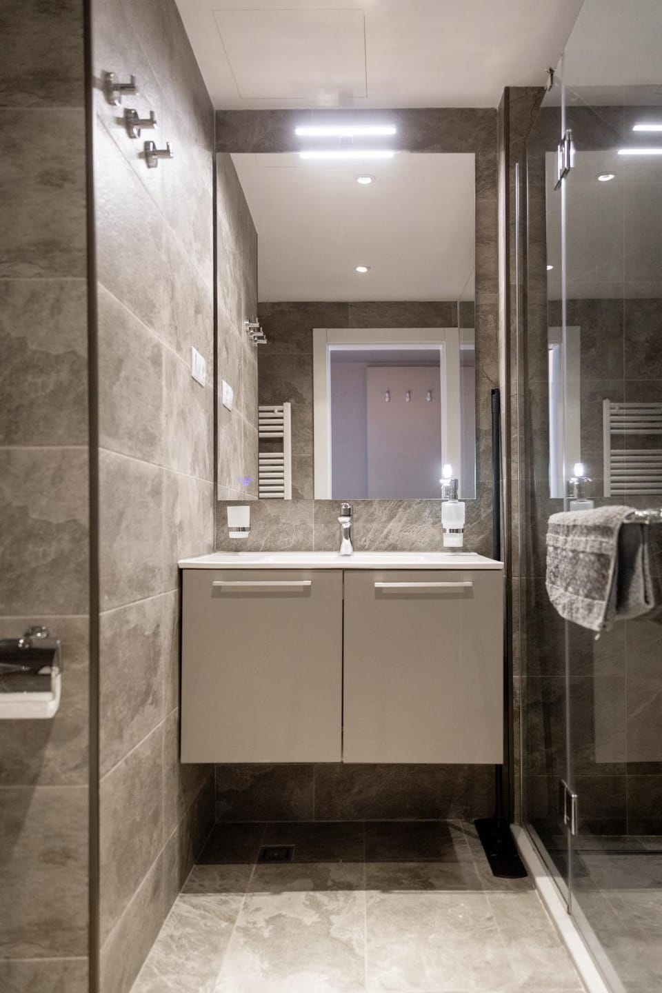 Shower, Bathroom