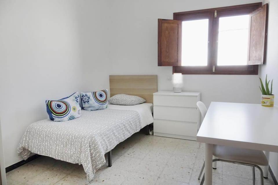 Seating area, Bedroom