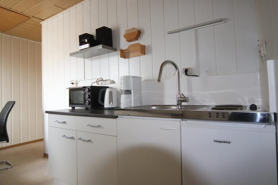 SEA YOU- Ruhige Wohnung mit Terrasse nur 5 Minuten zur Müritz Apartment in Röbel