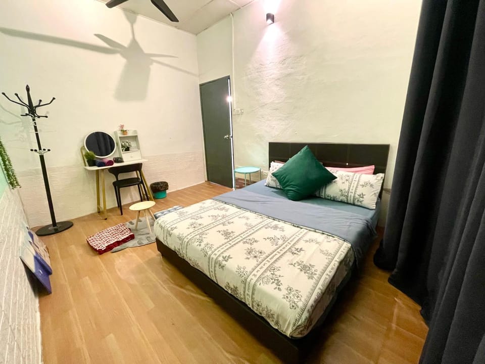 Entire Cozy Home 16 • 3 bedroom @ Alma Bukit Mertajam House in Penang