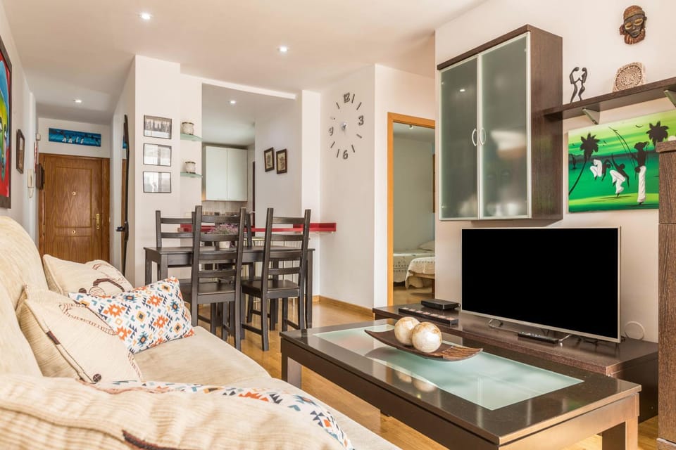 Property building, Living room, Bedroom