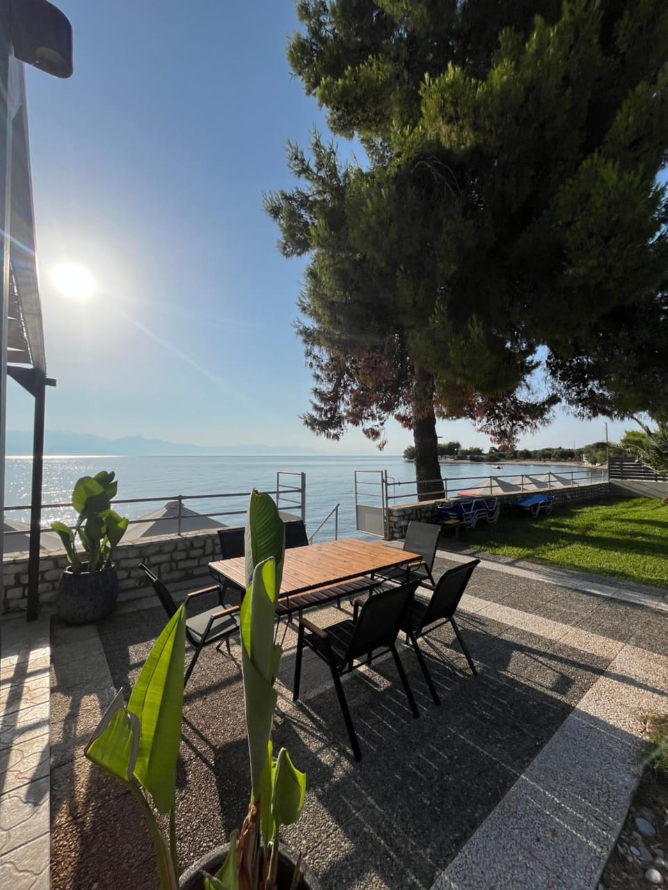 Patio, Natural landscape, Dining area, Sea view