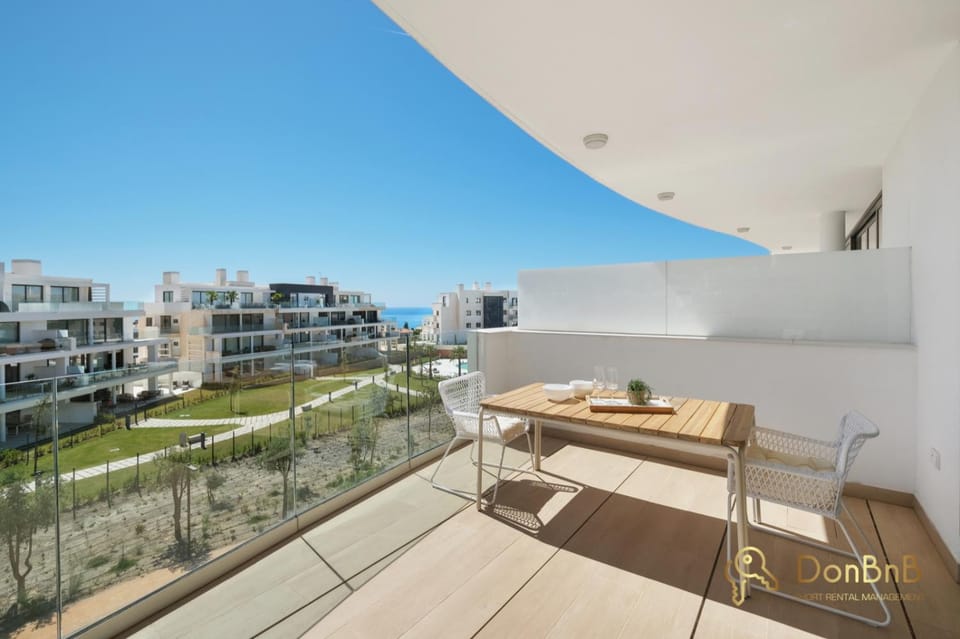 Exclusive apartment in Higueron west 217 in Fuengirola Apartment in Costa del Sol