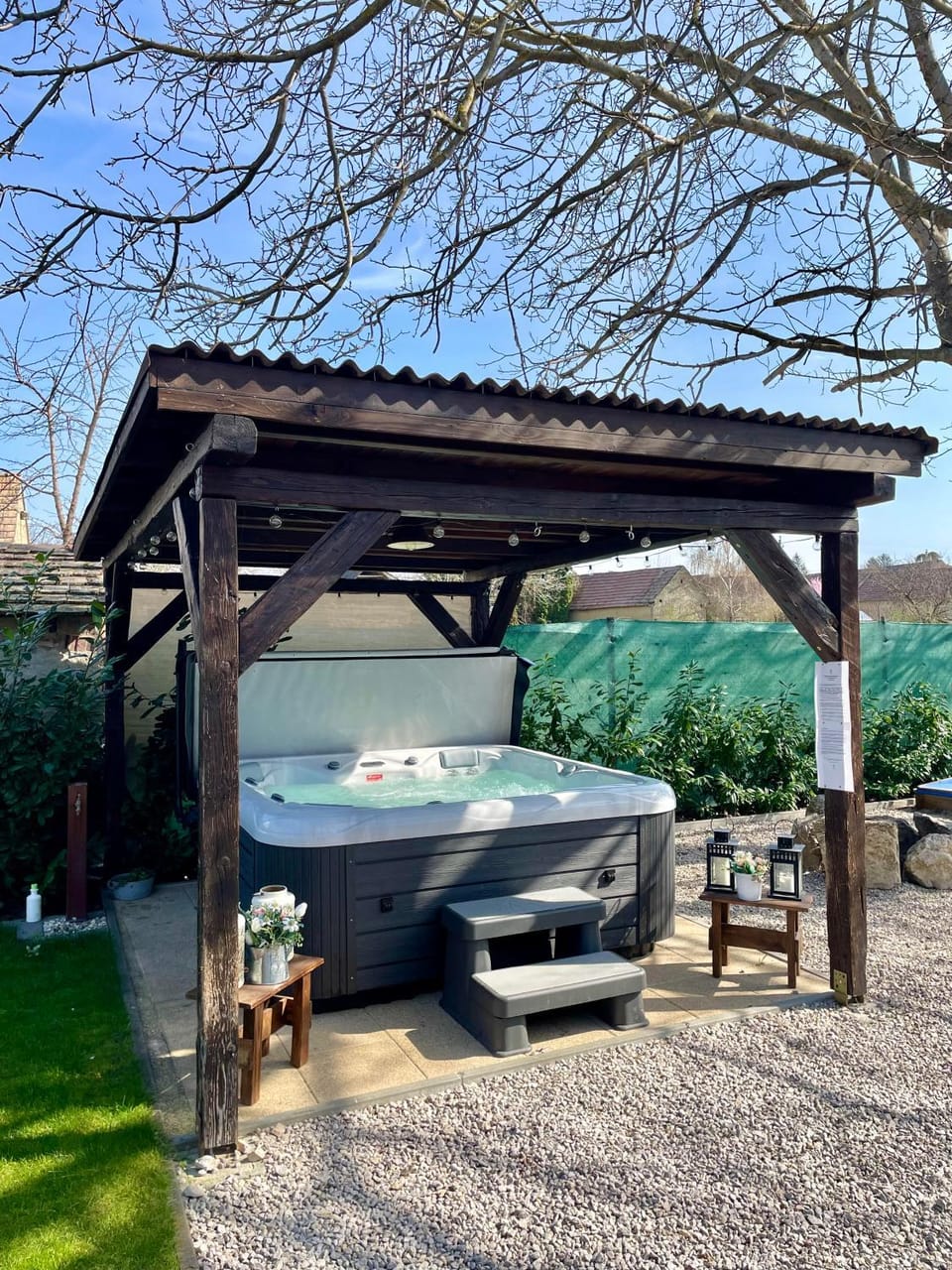 Hot Tub