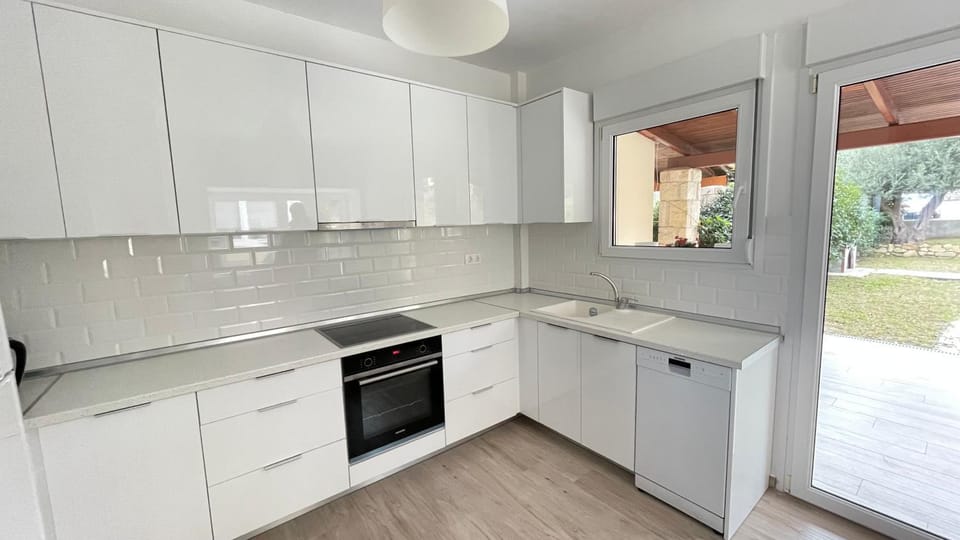 Albina's luxury Villa 3 bedroom House in Halkidiki