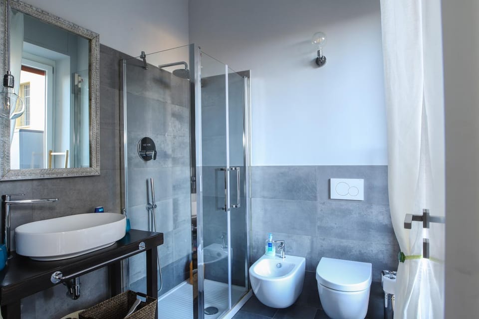 Shower, Bathroom