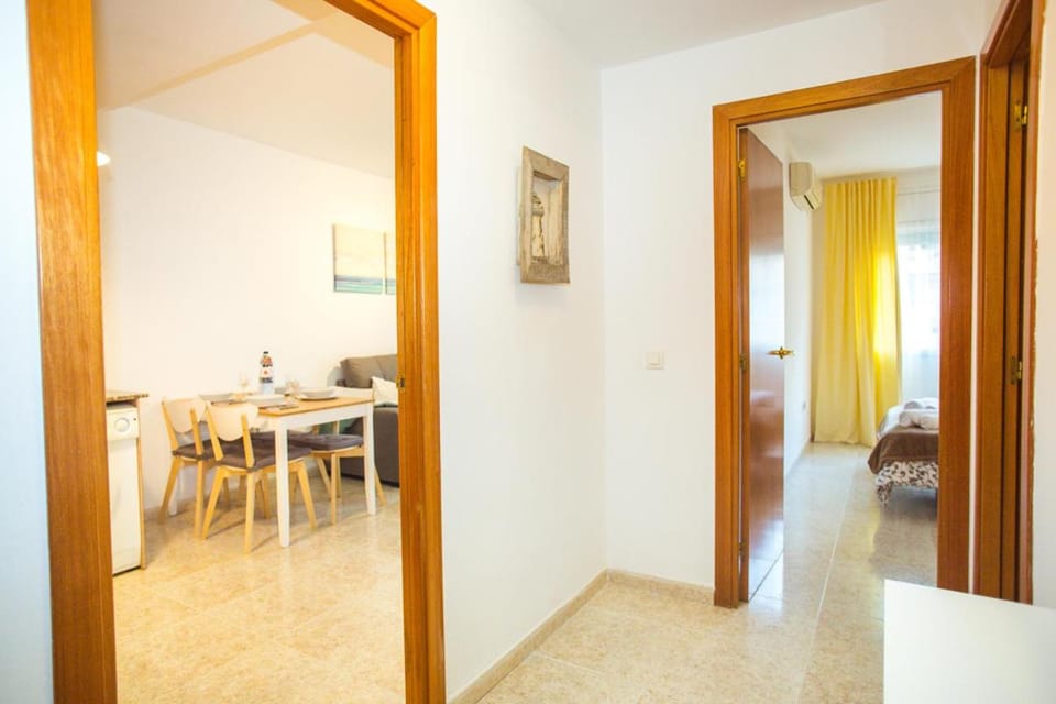 AL29 Apartamento playa Fenals Apartment in Lloret de Mar