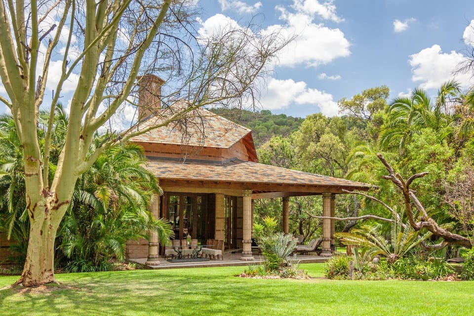 Property building, Garden