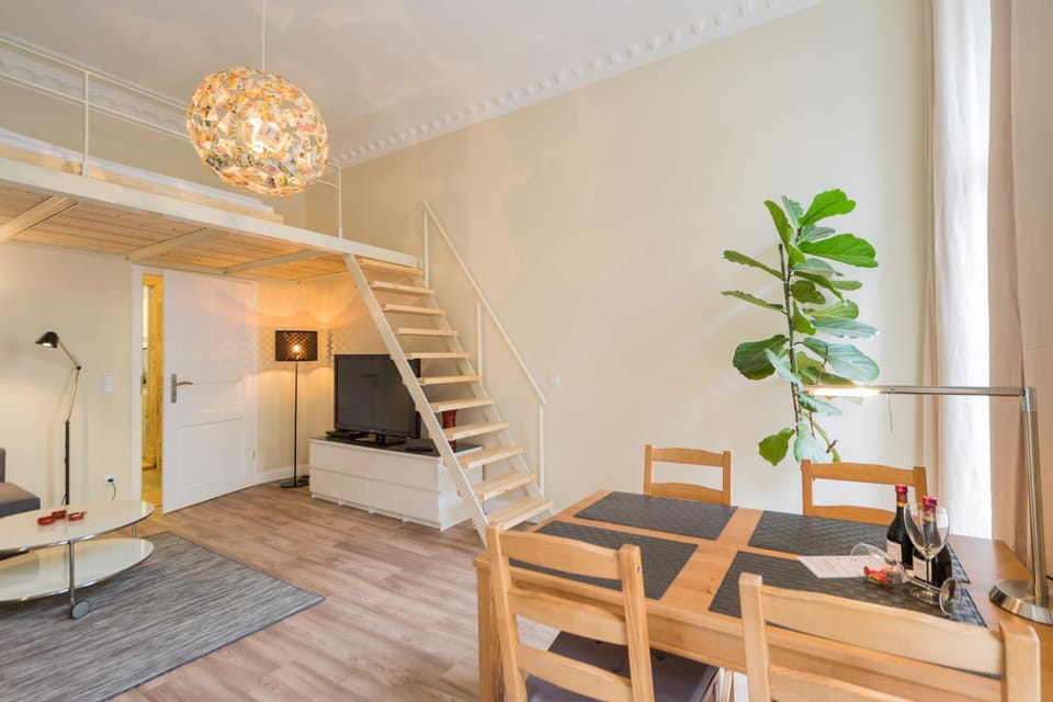 Photo of the whole room, bunk bed