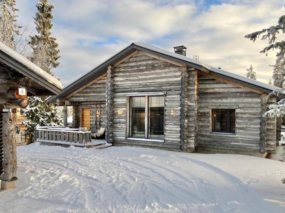 VILLA TUNDRA Chalet in Lapland