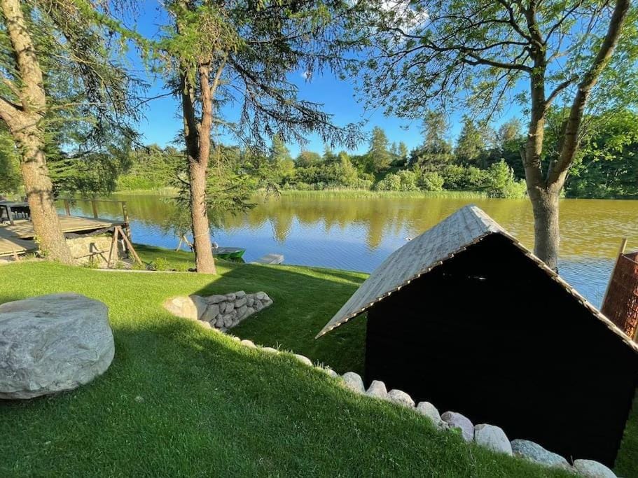 Fishing, Garden