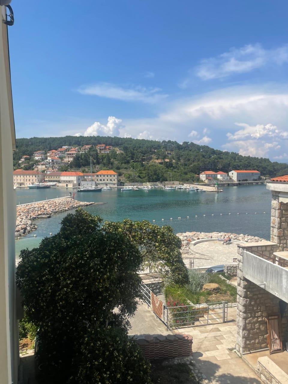 Gallery for two, near the beach and the center of Jelsa Apartment in Dubrovnik-Neretva County