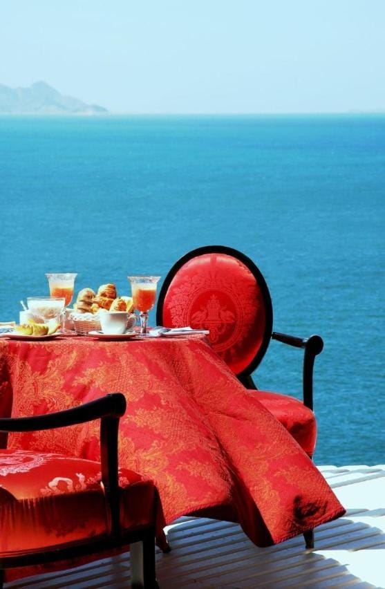 Restaurant/places to eat, View (from property/room), Balcony/Terrace, Breakfast