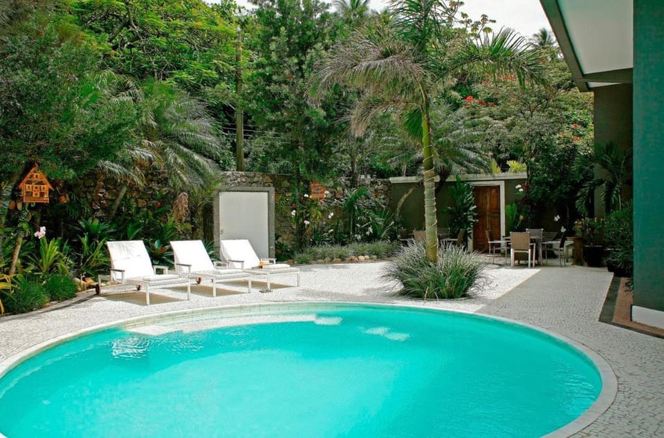 Garden, Garden, Swimming pool, Swimming pool