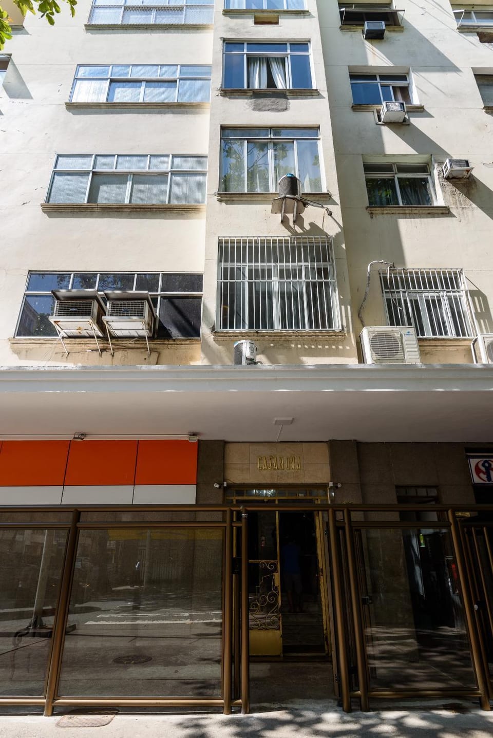 1BDR 100m from Copacabana Beach | RE 85/501 Apartment in Rio de Janeiro
