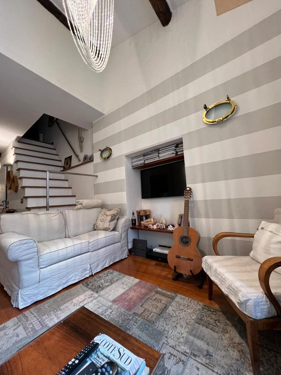 TV and multimedia, Living room