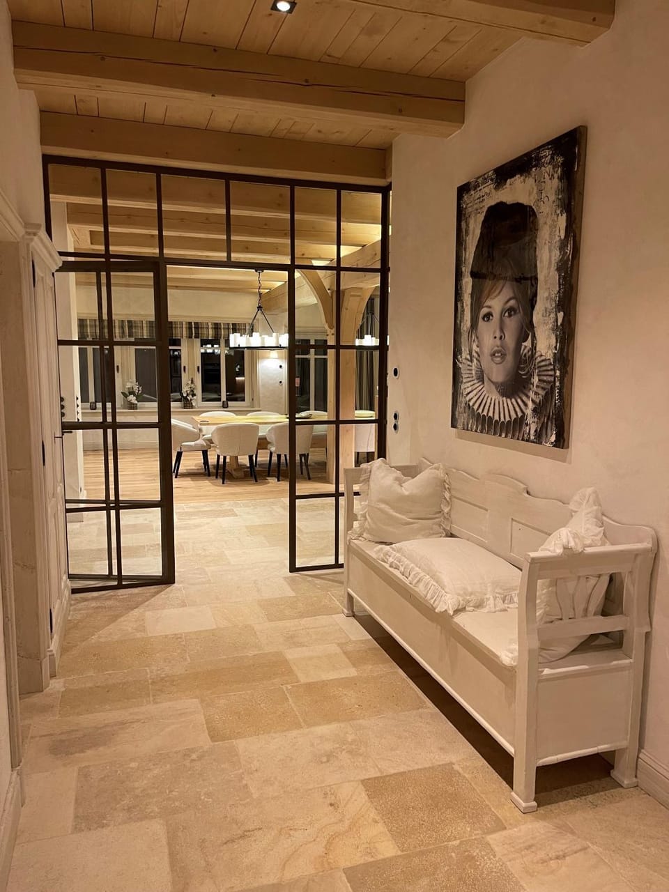 Photo of the whole room