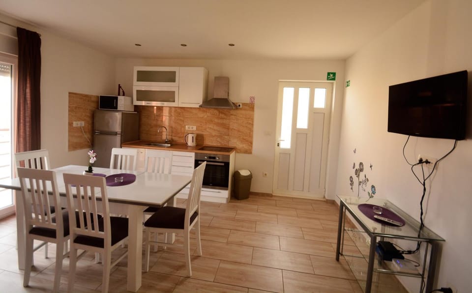 Kala and Tina apartments Apartment in Podstrana