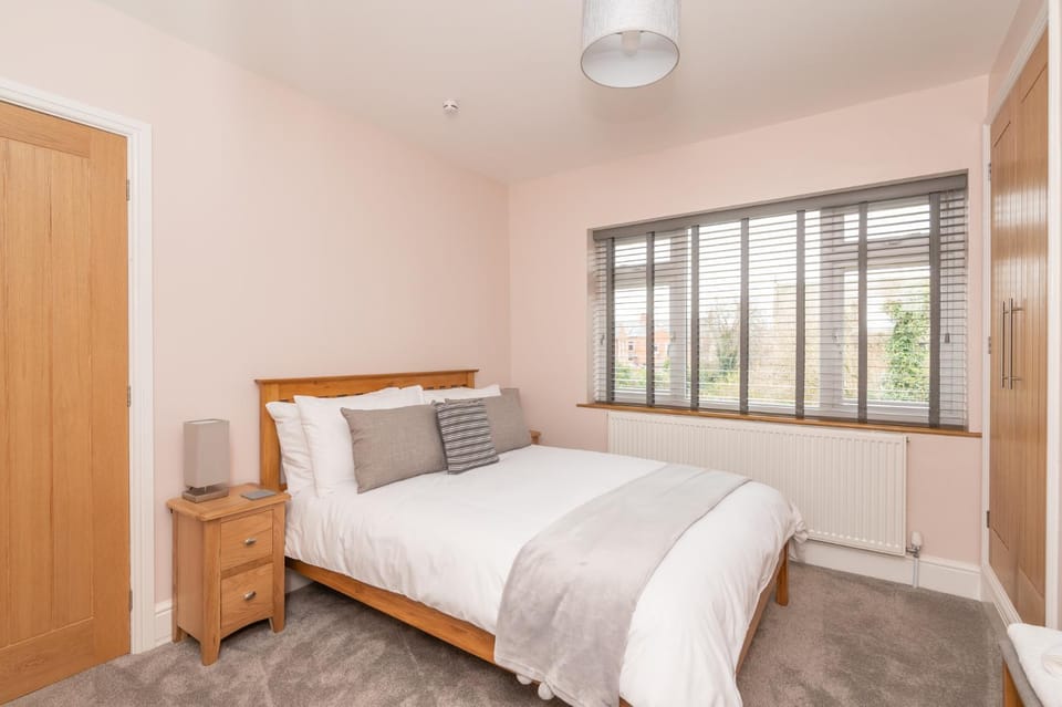 Bed, Other, Bedroom, wardrobe
