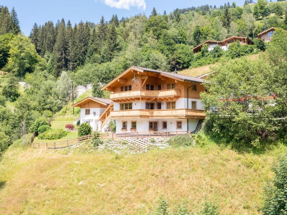 Property building, Summer