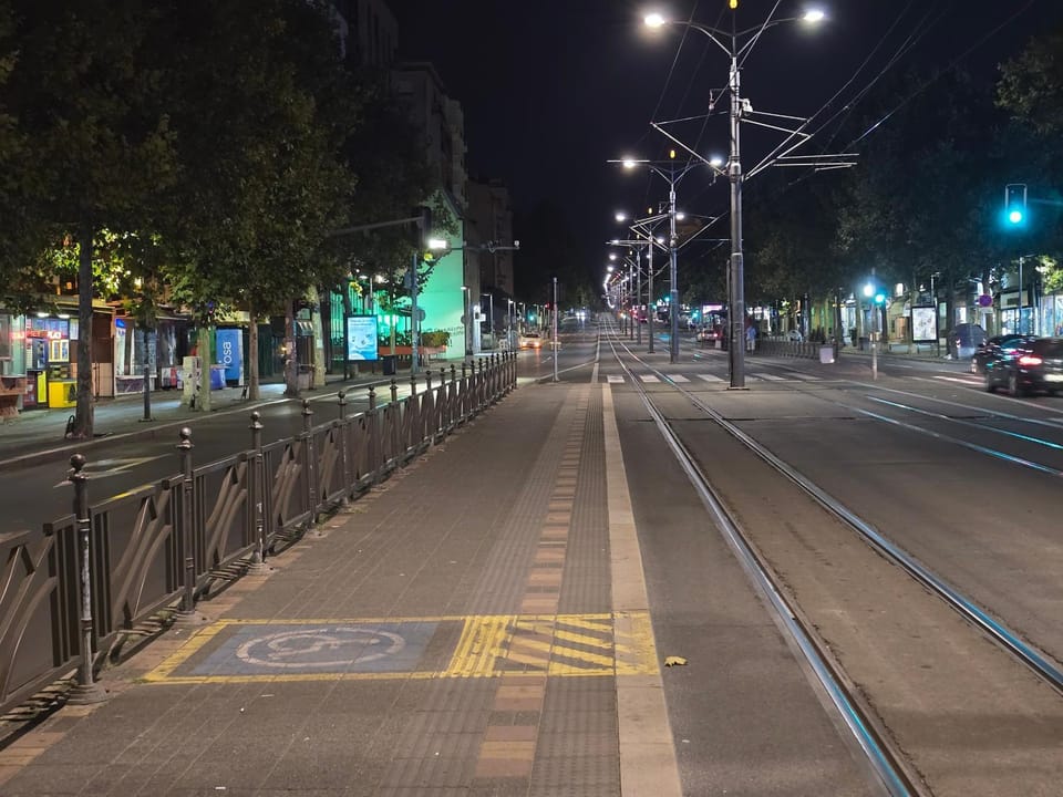 Neighbourhood, City view, Street view, Location