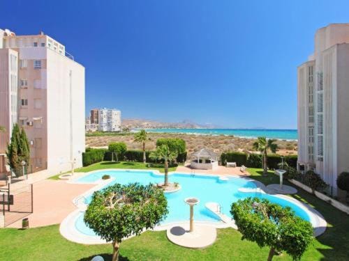 Swimming pool, Swimming pool