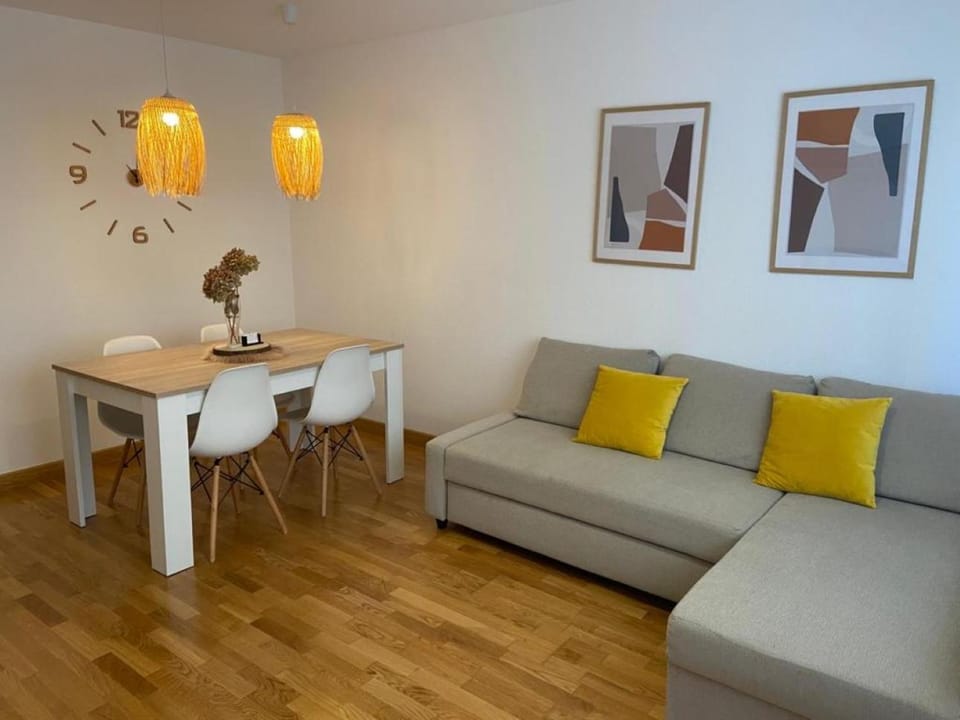 Apartamento con piscina Navarrete Apartment in La Rioja