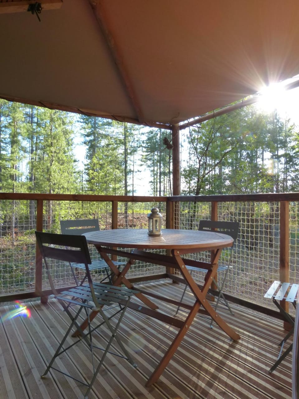 Camping Hello Soleil Campground/ 
RV Resort in Auvergne-Rhône-Alpes