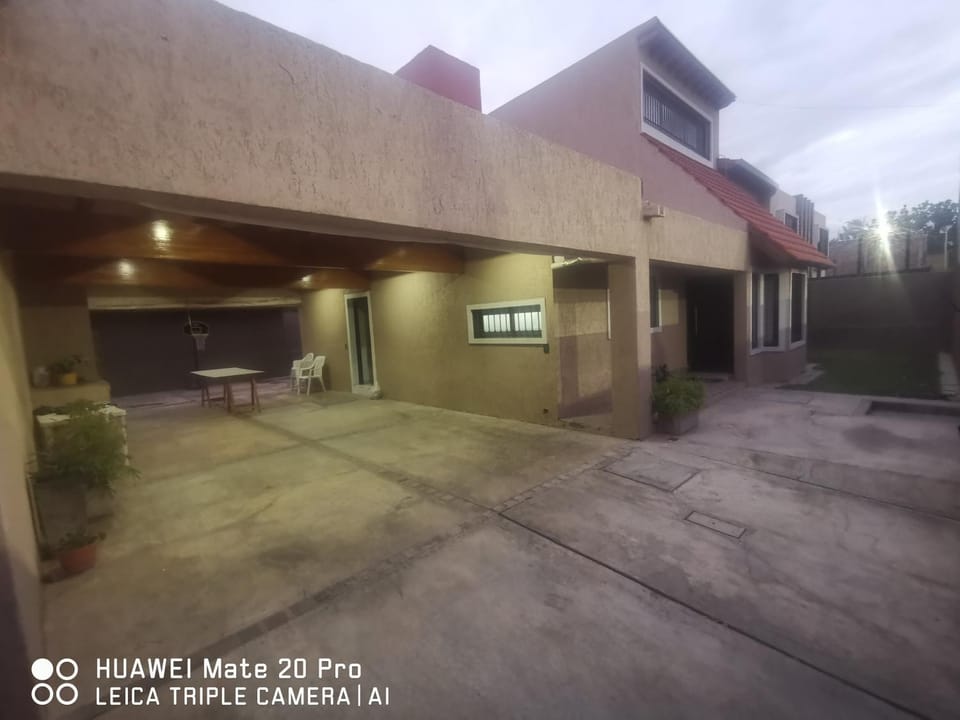 Casa Terrada House in Luján de Cuyo