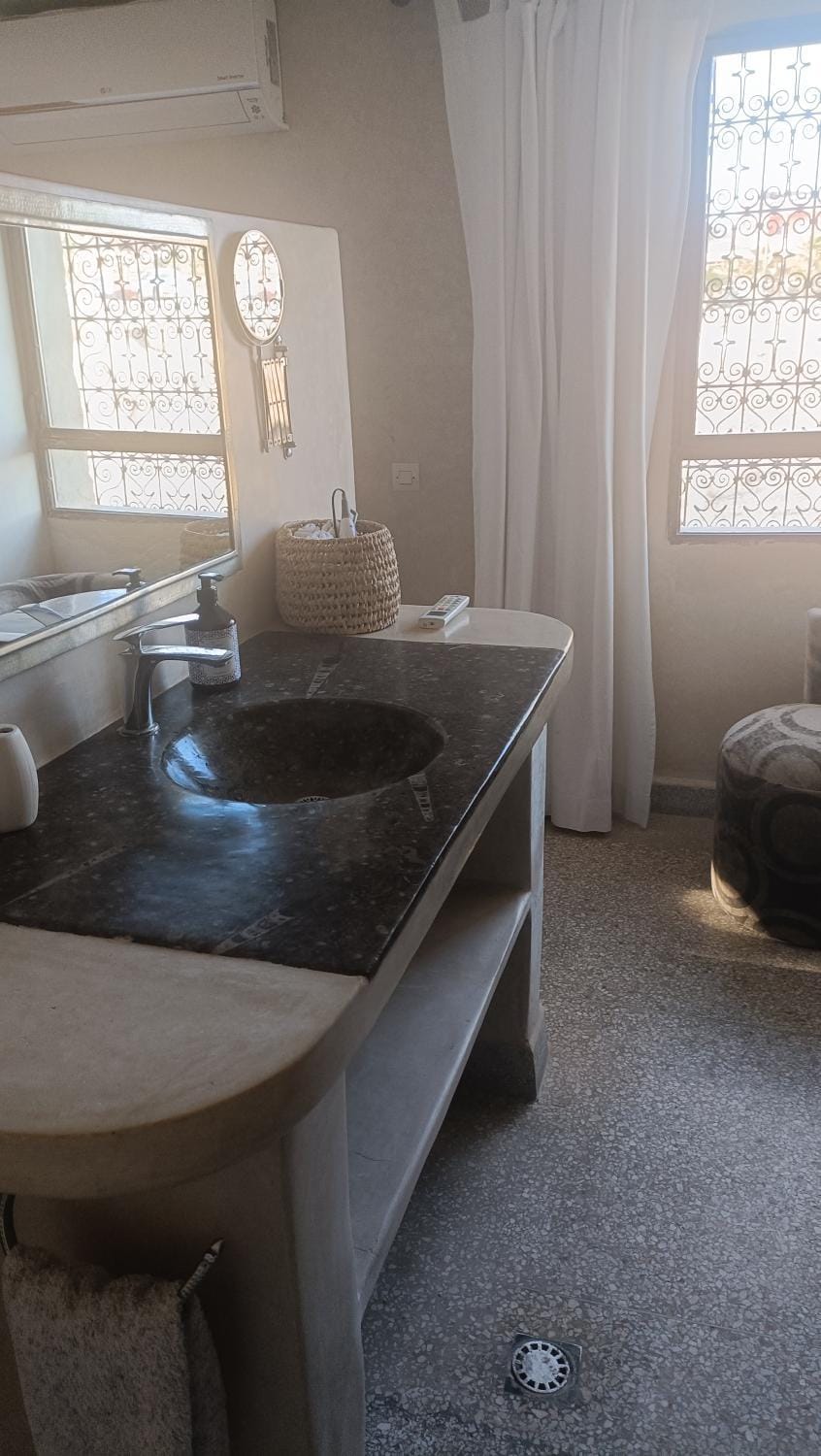 Dar Tifrouine Inn in Marrakesh-Safi