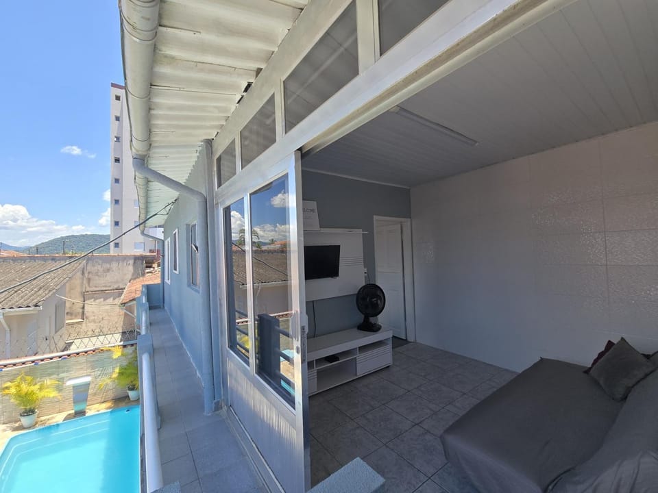 Edícula completa com piscina House in State of São Paulo
