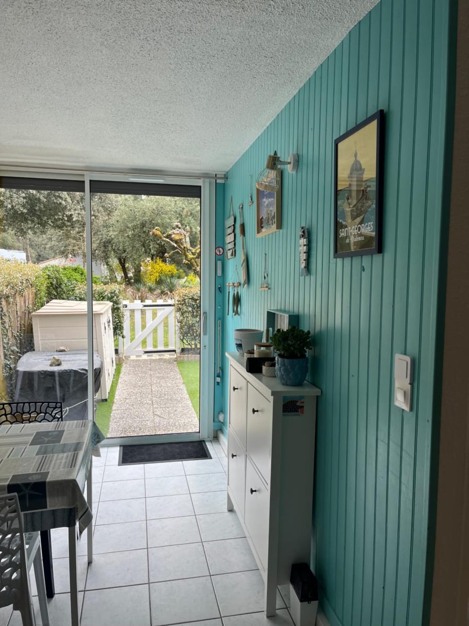 Property building, Garden view