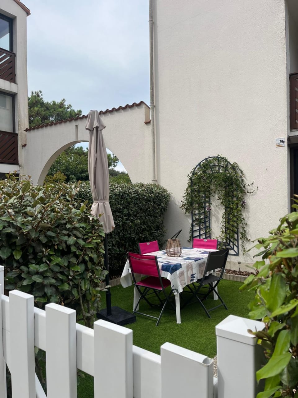 Inner courtyard view