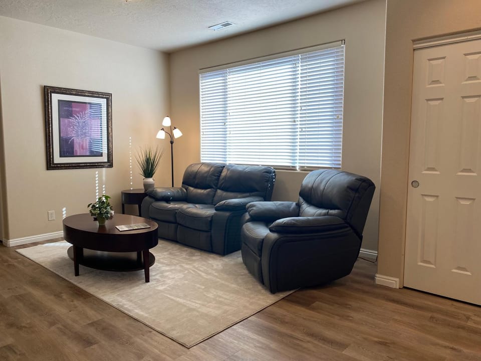 Luxurious Condo at the Springs by Cool Properties Apartment in Mesquite
