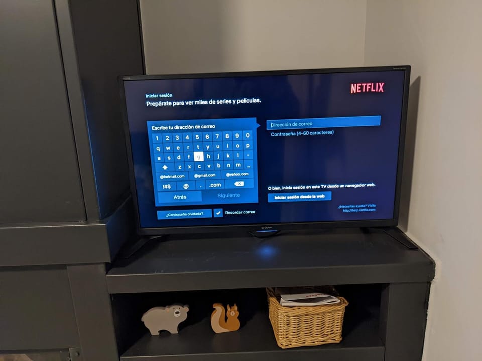 Communal lounge/ TV room, TV and multimedia