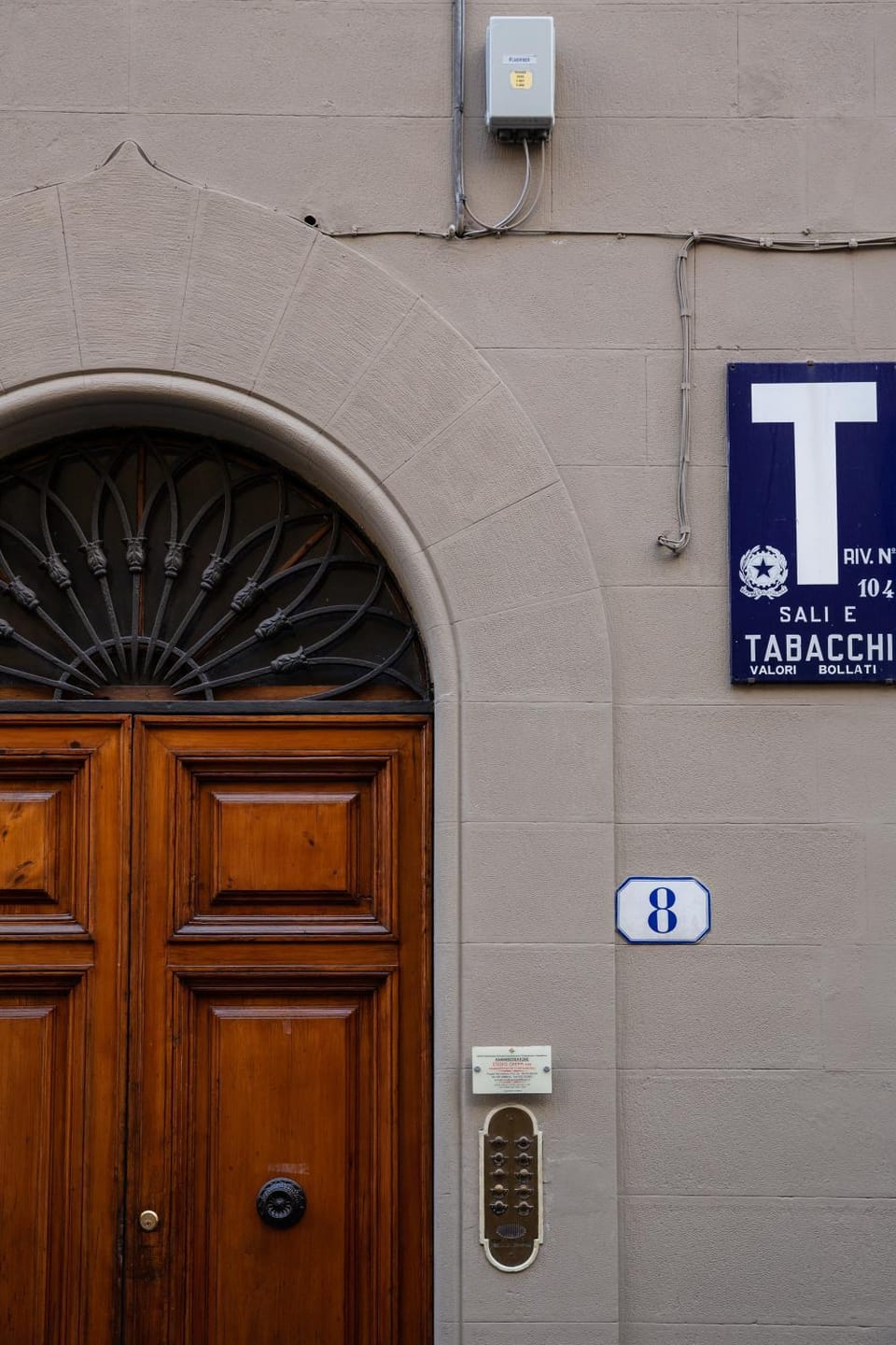 Facade/entrance