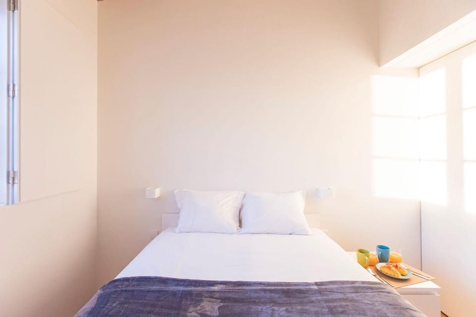 Modern 2BR Duplex Downtown by Art District by LovelyStay Apartment in Porto