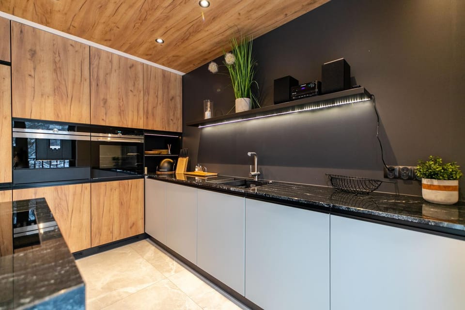 Dwupoziomowy Apartament Enklawa pod Skrzycznem z sauną i bilardem - Dream Apart Apartment in Poland