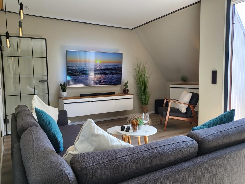 Exklusive Ferienwohnung "Light Loft No 11" Apartment in Sankt Peter-Ording