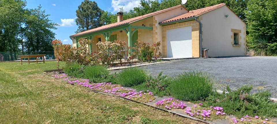 Gîte Bel Horizon House in Occitanie