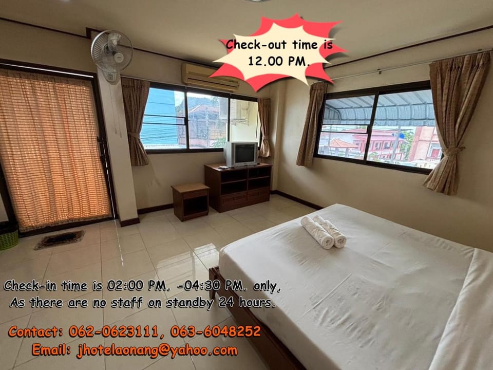 J Hotel2 Bed and Breakfast in Krabi Changwat