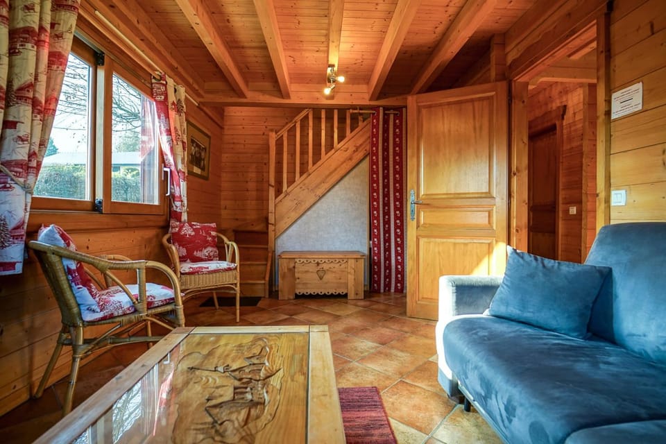 Le Chalet Bonheur Chalet in Doussard