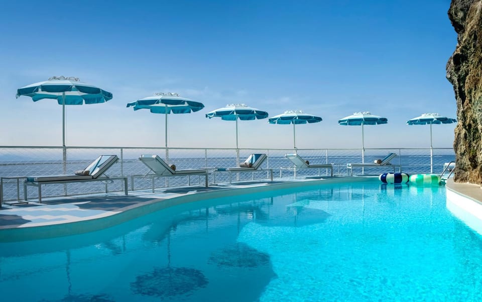 Beach, Swimming pool