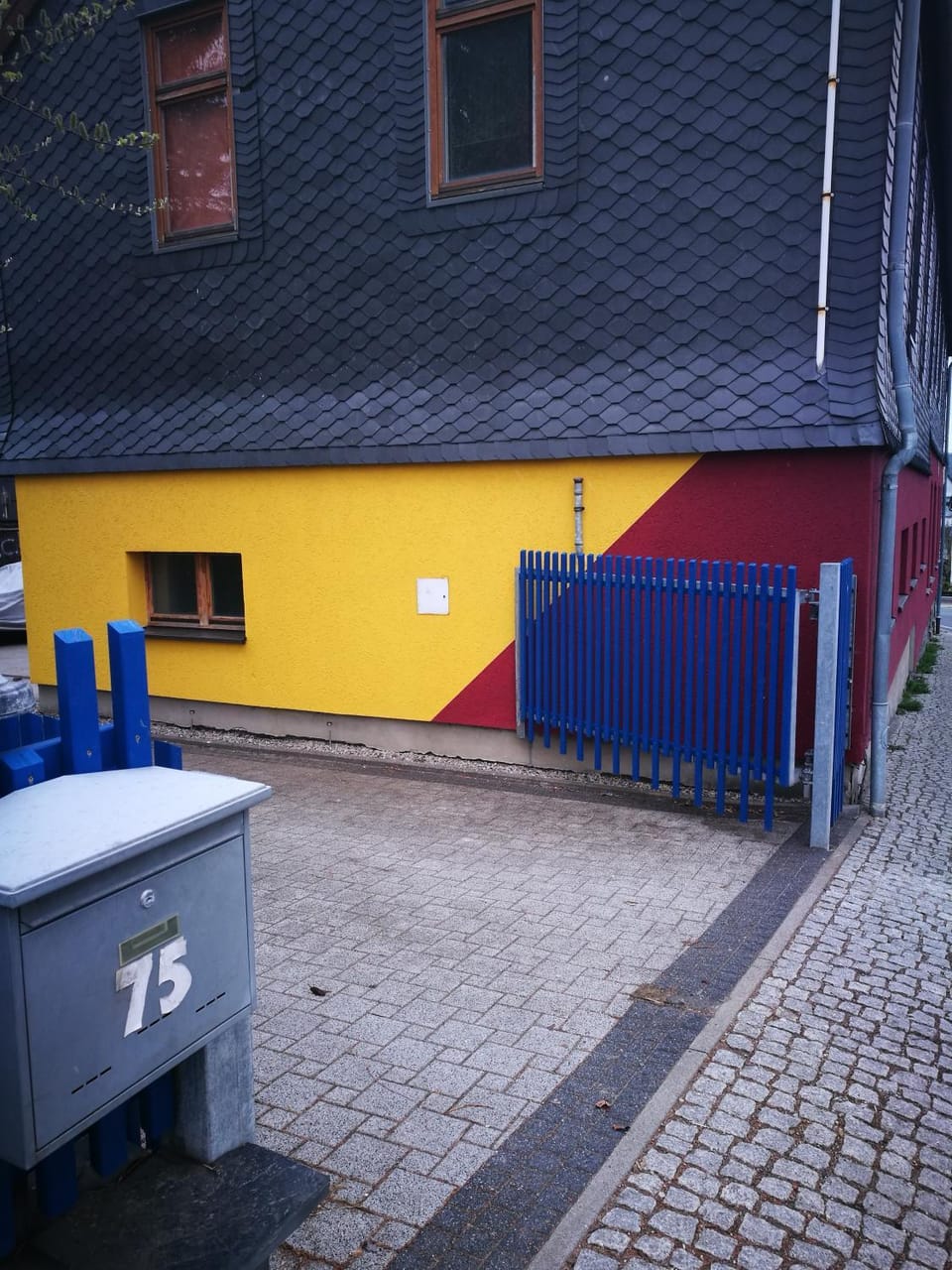 Property building, Internal: Not applicable to any particular room