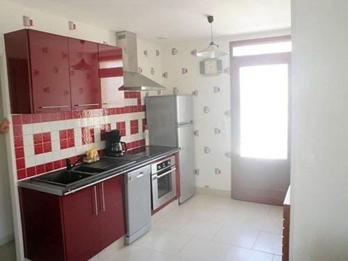 Kitchen or kitchenette, minibar, pet friendly, stove