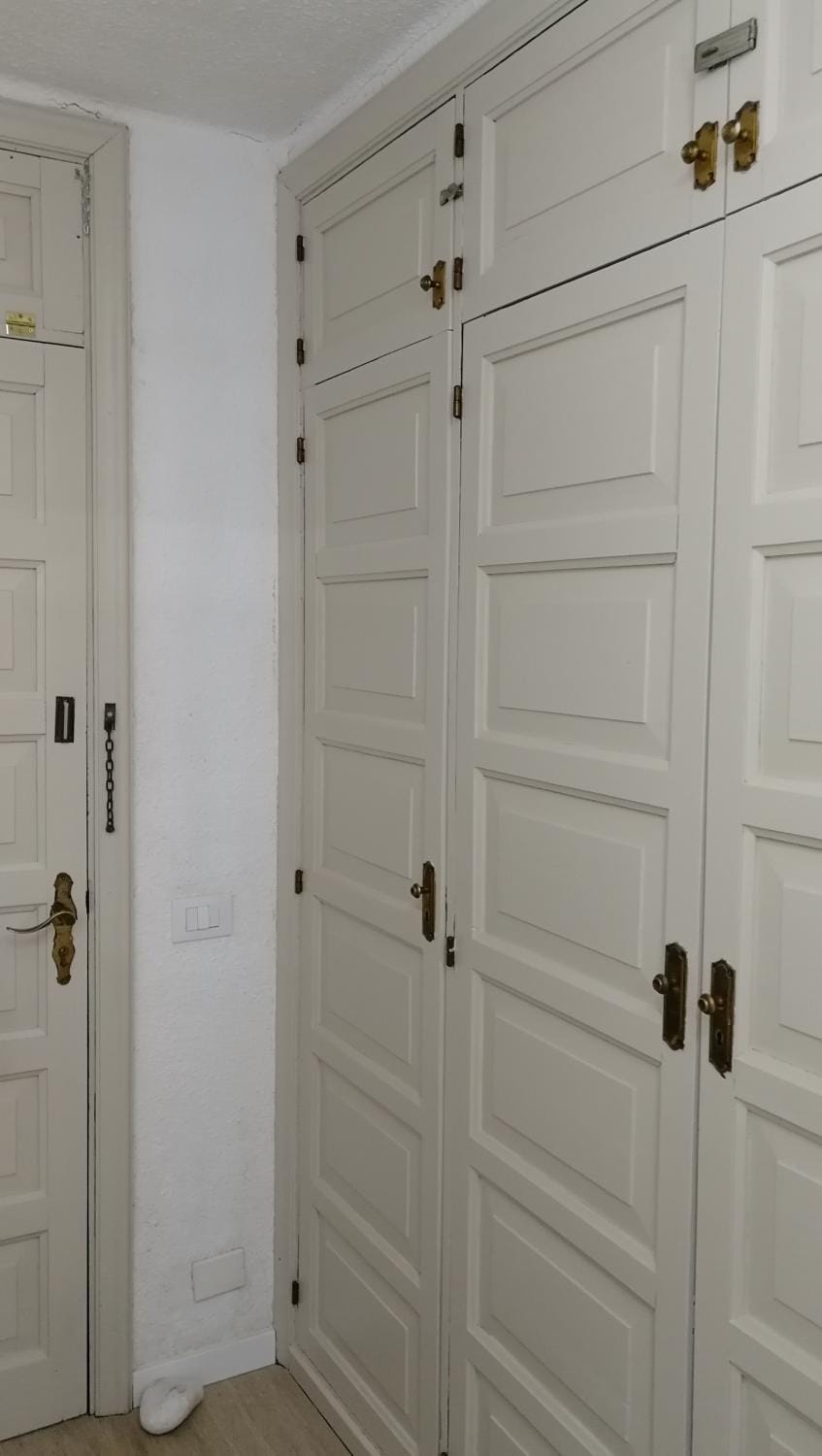 wardrobe