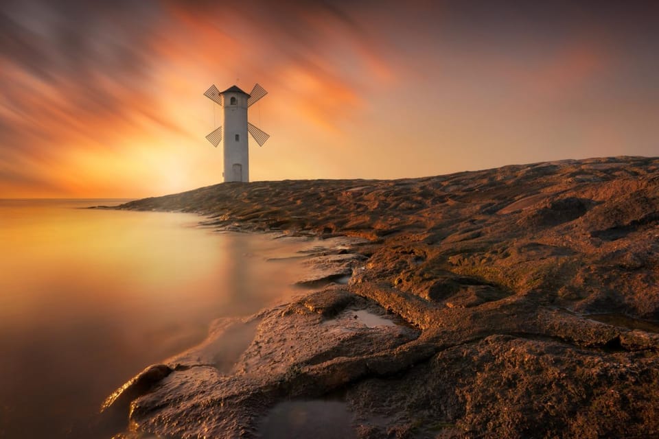 Nearby landmark