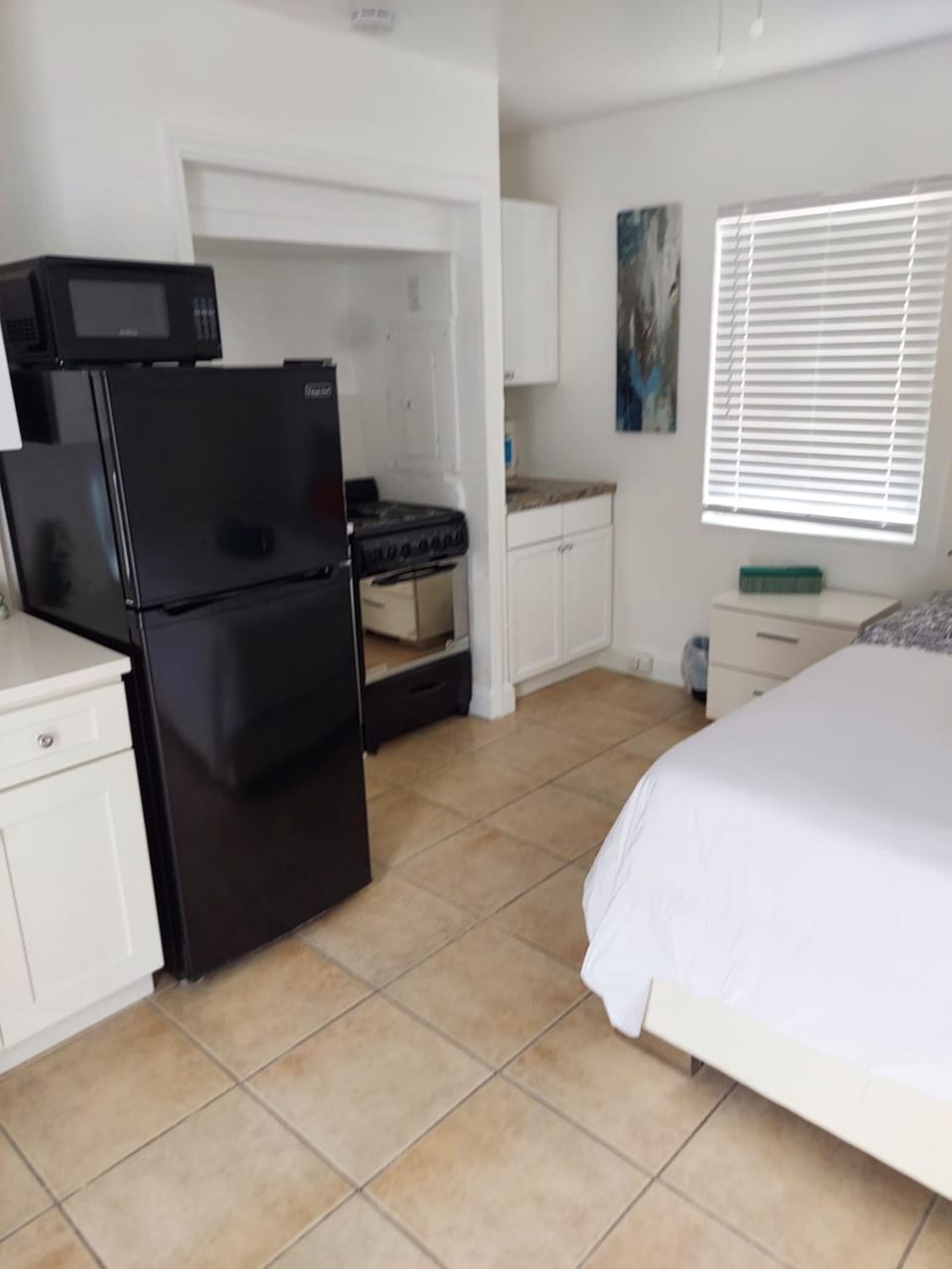 Kitchen or kitchenette, kitchen