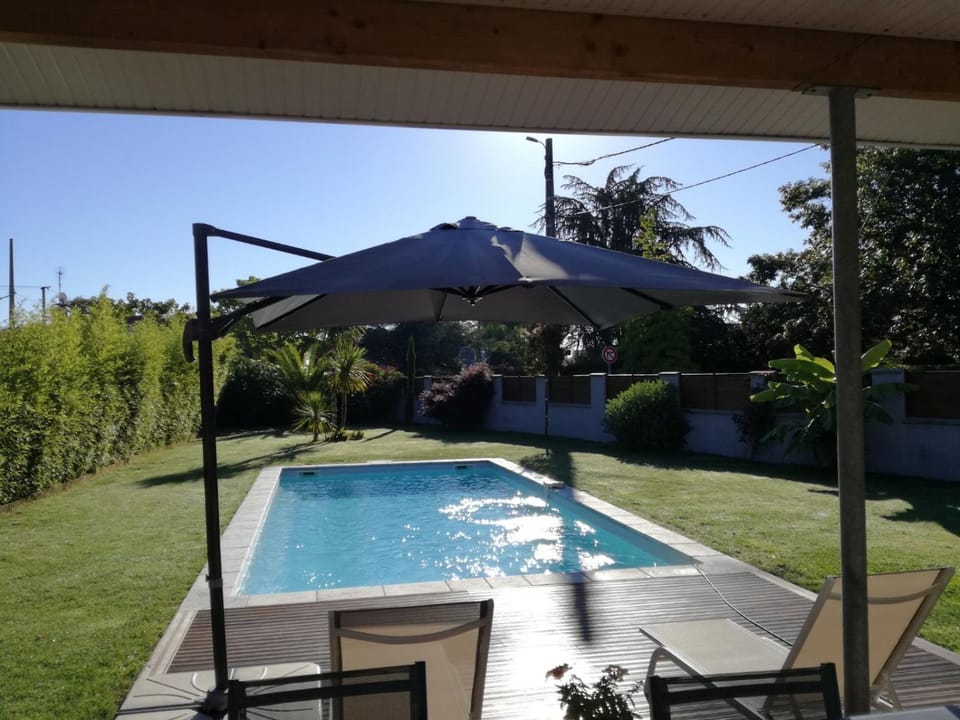 VILLA LES COQUELICOTS Villa in Gujan-Mestras